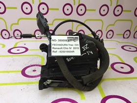 Fechadura Tras / Esq (5 Portas) Renault Clio IV de 2015 - Ref OEM :  825016604R