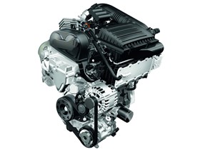 Motor Audi A4 2.5 150Cv de 2001 - Ref OEM :  AKN